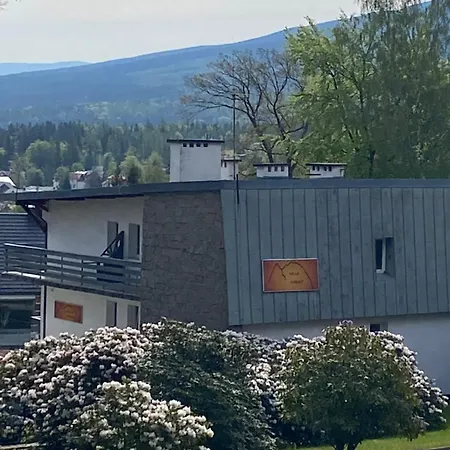 Marant Aparthotel 3*